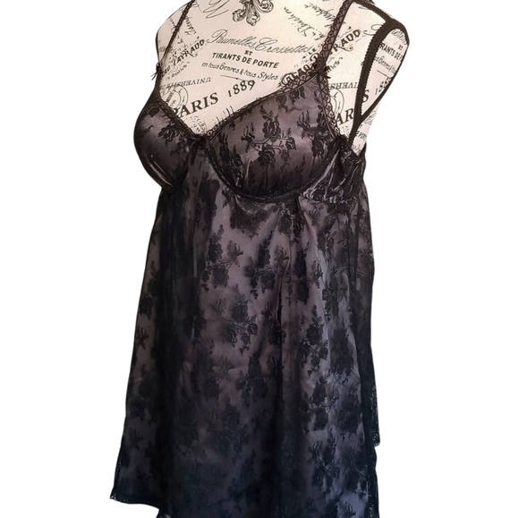 Black And Silver Rose Lace Babydoll - Picture 4 of 5